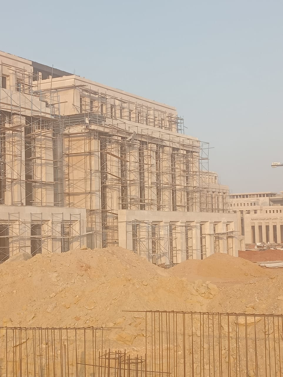 أعمال المباني والإنشاءات